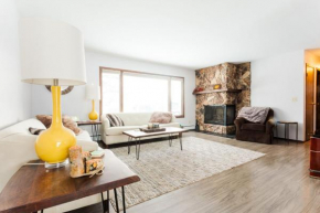 Relaxing Lake Haven House - Close to EVERYTHING!